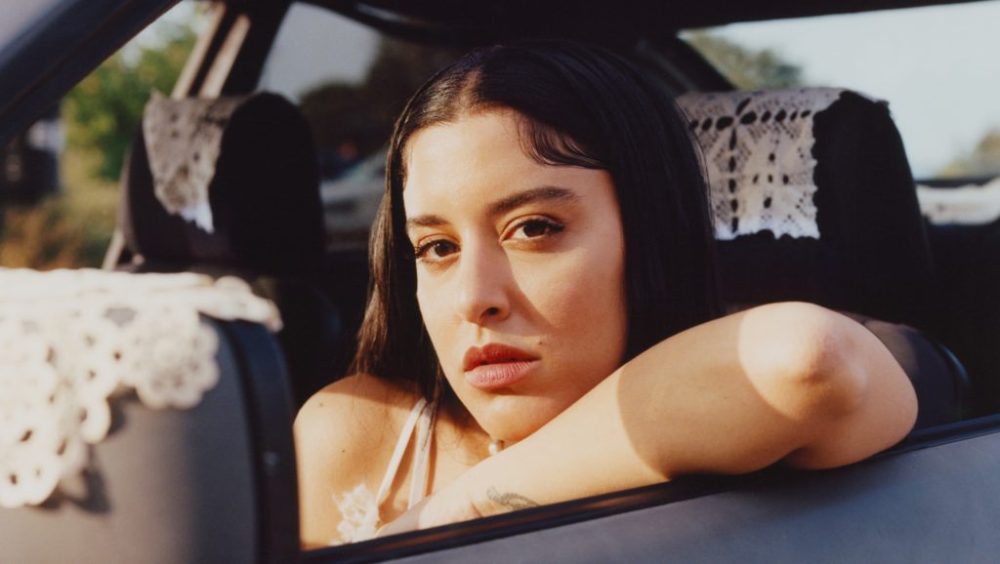 Marina Satti Released New Single “Epano Sto Trapezi”!